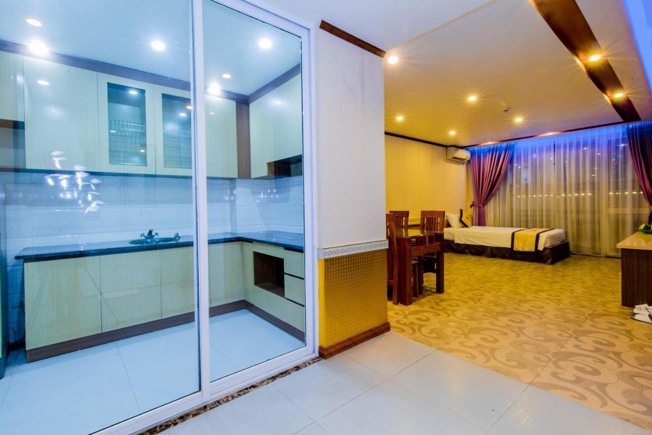 Hoa Dao Hotel Hoa Binh Exterior photo
