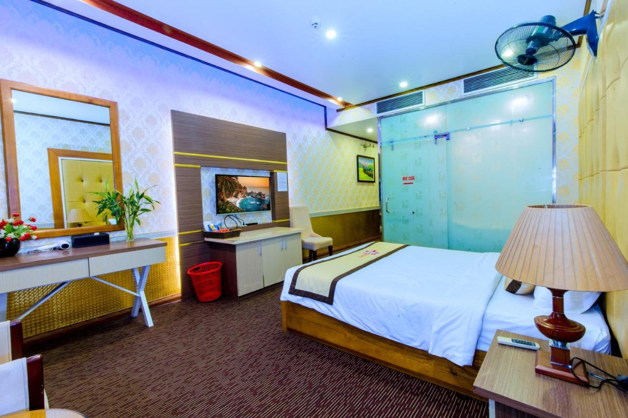 Hoa Dao Hotel Hoa Binh Exterior photo